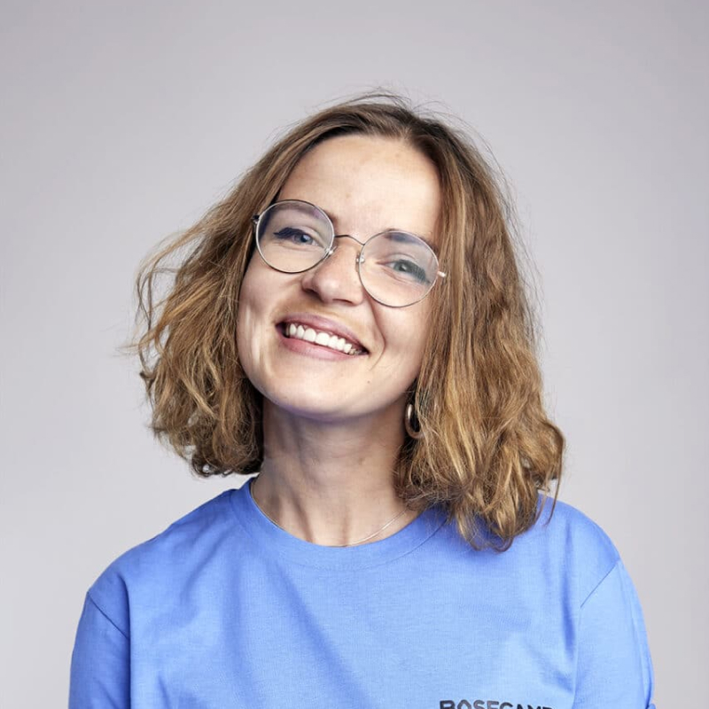 Yevheniia (Jenna)