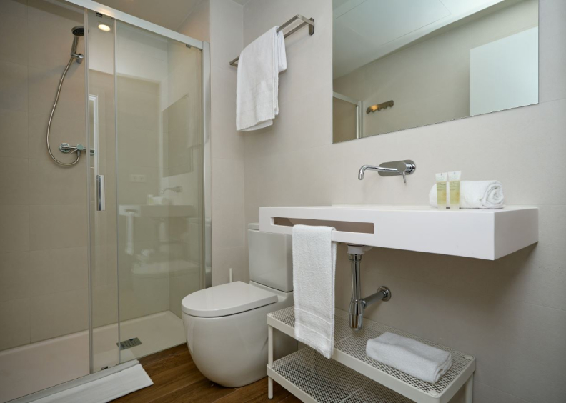 Individual standard (large bed)